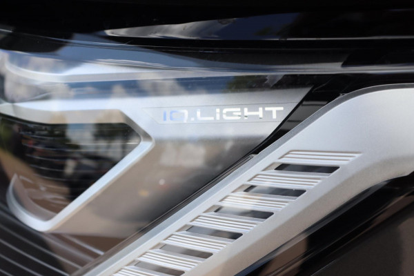 Volkswagen Multivan 1.4 eHybrid L2H1 Style 7-persoons org.NL panoramadak el.trekhaak camera's