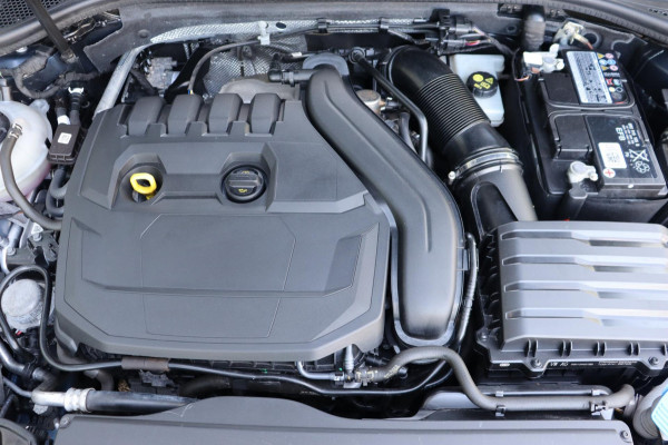 Audi A3 Limousine 35 TFSI CoD Advance Sport S-Line org.NL B&O