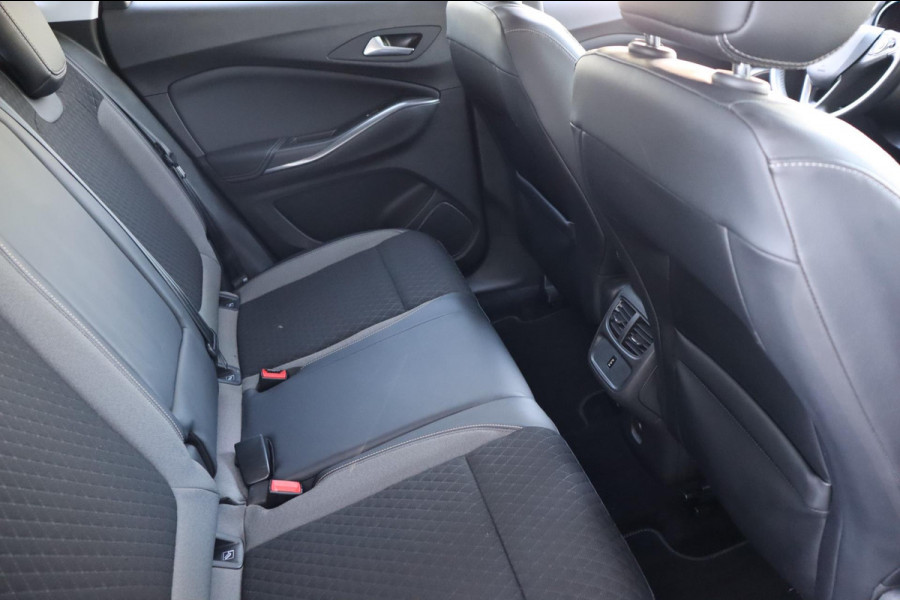 Opel Grandland X 1.2 Turbo Innovation org. NL comfort-stoelen el.klep camera
