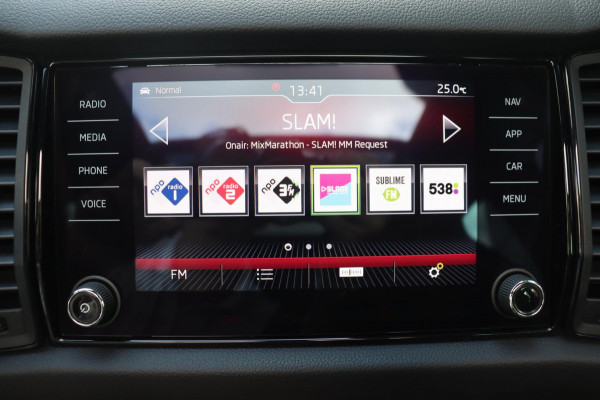 Škoda Kodiaq 1.5 TSI Sportline Business org.NL trekhaak metallic schuifdak 20"lm camera el.klep