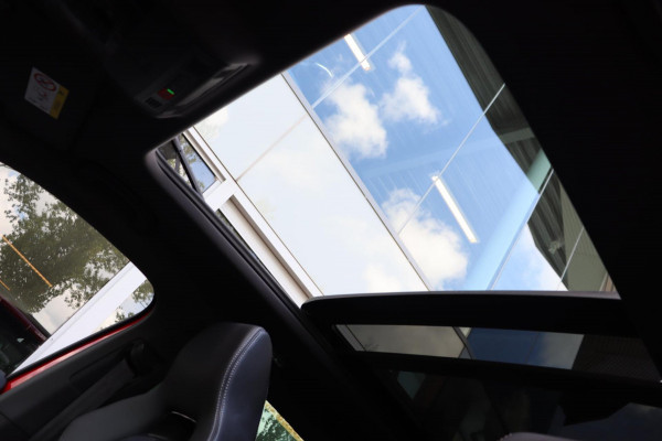 Škoda Kodiaq 1.5 TSI Sportline Business org.NL trekhaak metallic schuifdak 20"lm camera el.klep