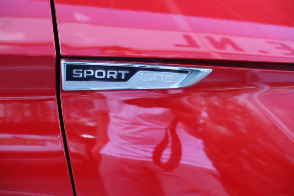 Škoda Kodiaq 1.5 TSI Sportline Business org.NL trekhaak metallic schuifdak 20"lm camera el.klep