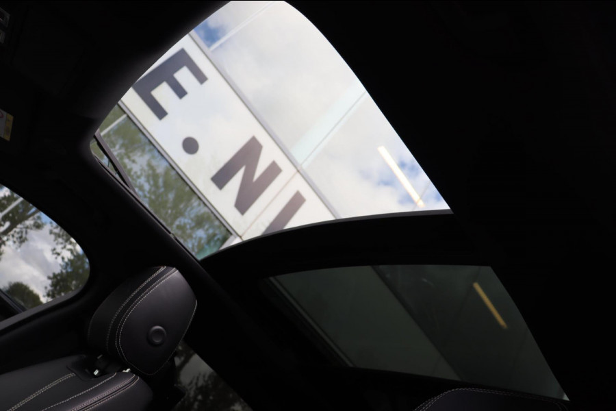 Jaguar F-Pace 2.0 P400e PHEV R-Dynamic S org.NL schuifdak trekhaak meridiaan