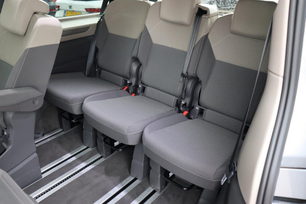 Volkswagen Multivan 1.4 eHybrid L2H1 Style 7-persoons org.NL panoramadak el.trekhaak camera's