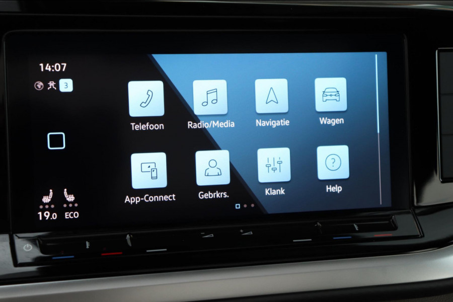 Volkswagen Multivan 1.4 eHybrid L2H1 Style 7-persoons org.NL panoramadak el.trekhaak camera's