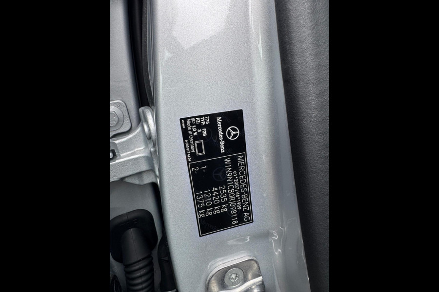 Mercedes-Benz EQA 350 4MATIC Progressive 67 kWh Advance Pakket,  Parkeerpakket, Rij-assistentiepakkt Wordt verwacht begin maart