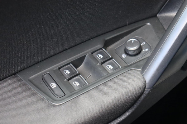 Volkswagen Tiguan Allspace 1.5 TSI Comfortline Business org.NL el.klep navigatie