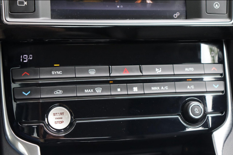 Jaguar XE 2.0 Prestige Pro Edition org. NL leer+el camera a.bank neerklapbaar
