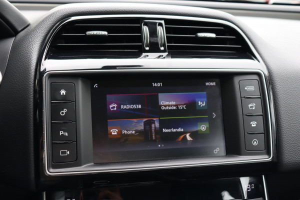 Jaguar XE 2.0 Prestige Pro Edition org. NL leer+el camera a.bank neerklapbaar