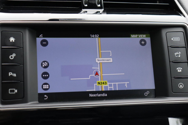 Jaguar XE 2.0 Prestige Pro Edition org. NL leer+el camera a.bank neerklapbaar