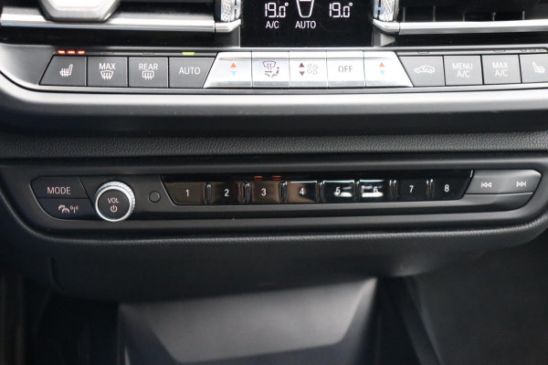 BMW 1-serie 118i M-sport High Executive Edition org.NL afn.trekhaak camera