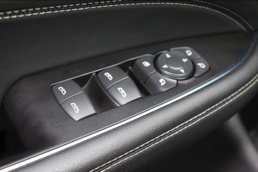 Opel Insignia Sports Tourer 1.5 T EcoTec Bus. Executive org-NL el.schuifdak AANBIEDING!!