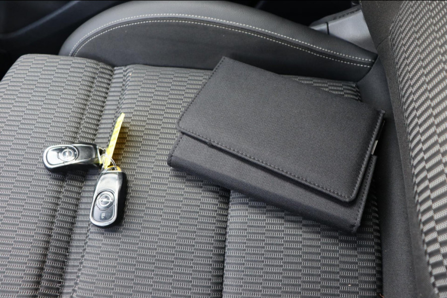 Opel Insignia Sports Tourer 1.5 T EcoTec Bus. Executive org-NL el.schuifdak AANBIEDING!!