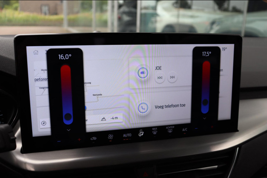 Ford Focus 1.0 EcoBoost Hybrid Titanium org.NL