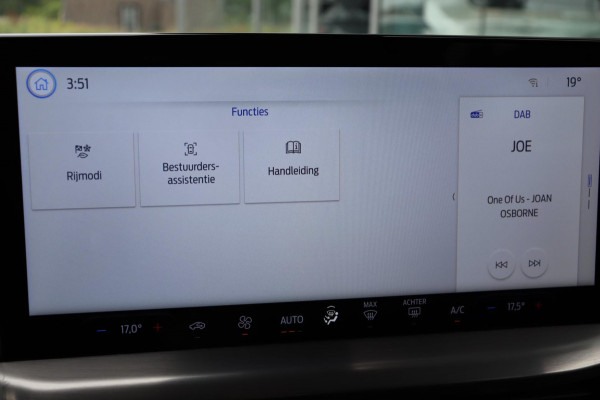 Ford Focus 1.0 EcoBoost Hybrid Titanium org.NL