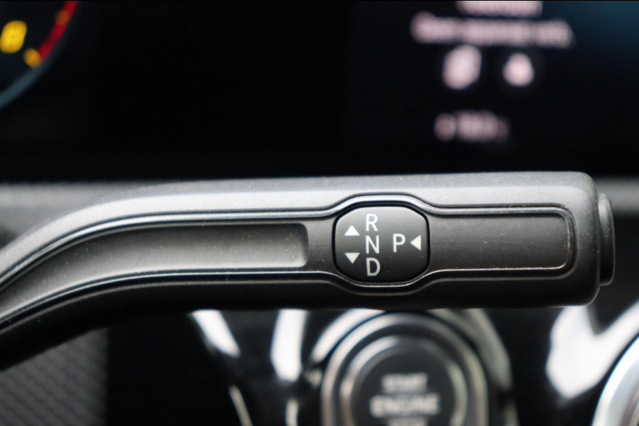 Mercedes-Benz CLA-Klasse Shooting Brake 200 Business Solution AMG org.NL el.trekhaak