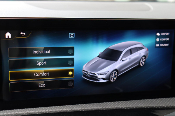 Mercedes-Benz CLA-Klasse Shooting Brake 200 Business Solution AMG org.NL el.trekhaak