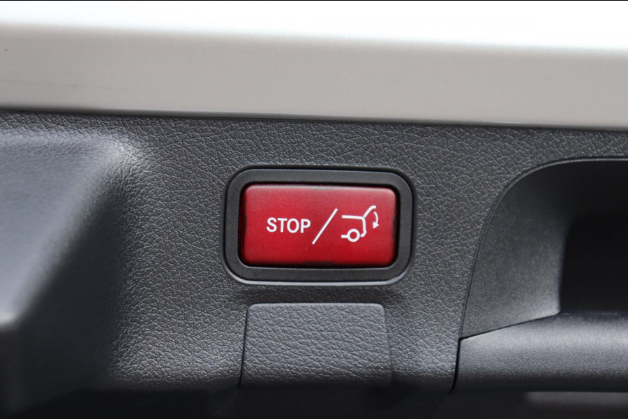 Mercedes-Benz CLA-Klasse Shooting Brake 200 Business Solution AMG org.NL el.trekhaak