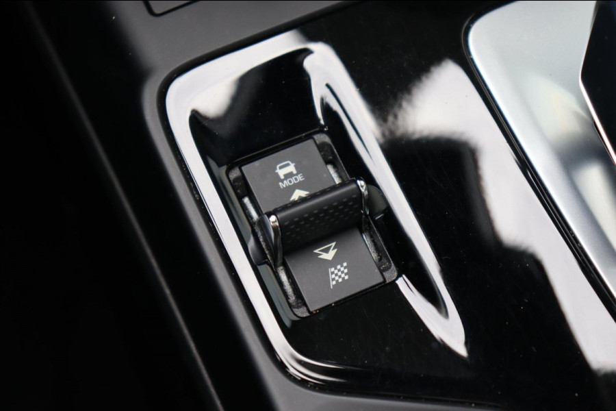 Jaguar E-Pace 1.5 P160 S org.NL leer+el camera trekhaak pano-dak el.klep