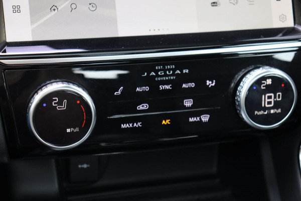 Jaguar E-Pace 1.5 P160 S org.NL leer+el camera trekhaak pano-dak el.klep