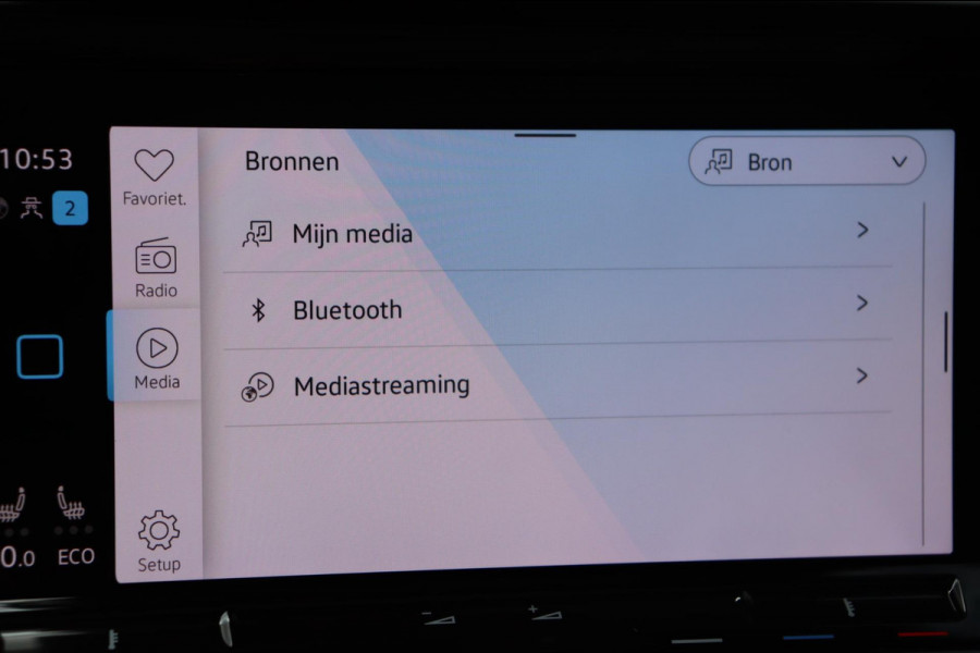 Volkswagen Multivan 1.4 eHybrid L2H1 Style 7-persoons org.NL panoramadak el.trekhaak camera's