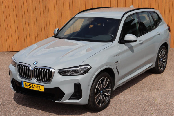 BMW X3 XDrive30e M-Sport org. NL leer+vw camera's el.klep