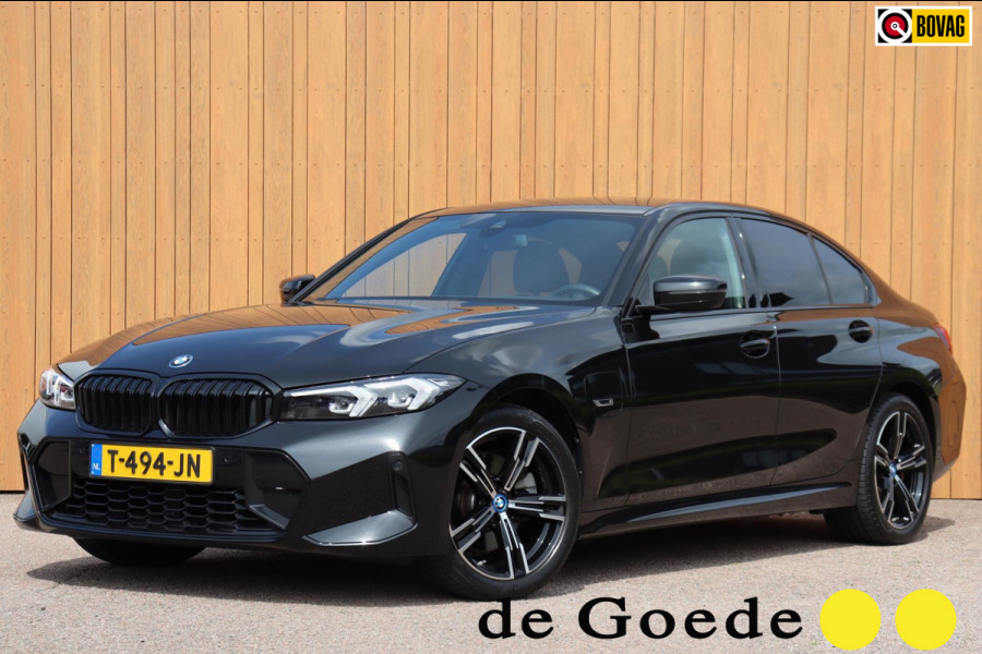 BMW 3-serie 330e M-Sport org.NL Harman Kardon 2xel.stoel+leer+mem+verw. camera