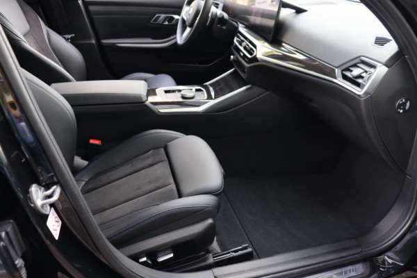 BMW 3-serie 330e M-Sport org.NL Harman Kardon 2xel.stoel+leer+mem+verw. camera