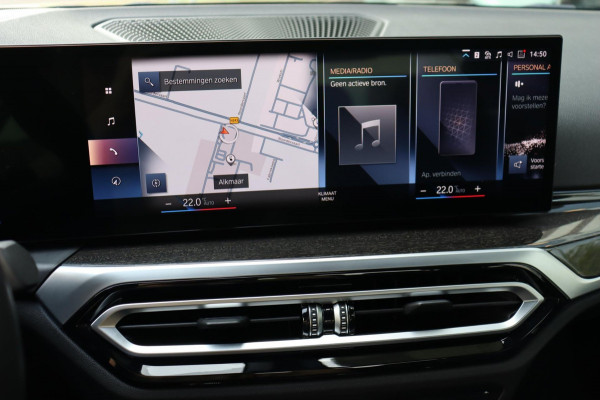 BMW 3-serie 330e M-Sport org.NL Harman Kardon 2xel.stoel+leer+mem+verw. camera