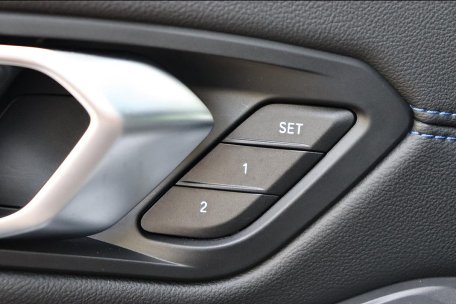 BMW 3-serie 330e M-Sport org.NL Harman Kardon 2xel.stoel+leer+mem+verw. camera