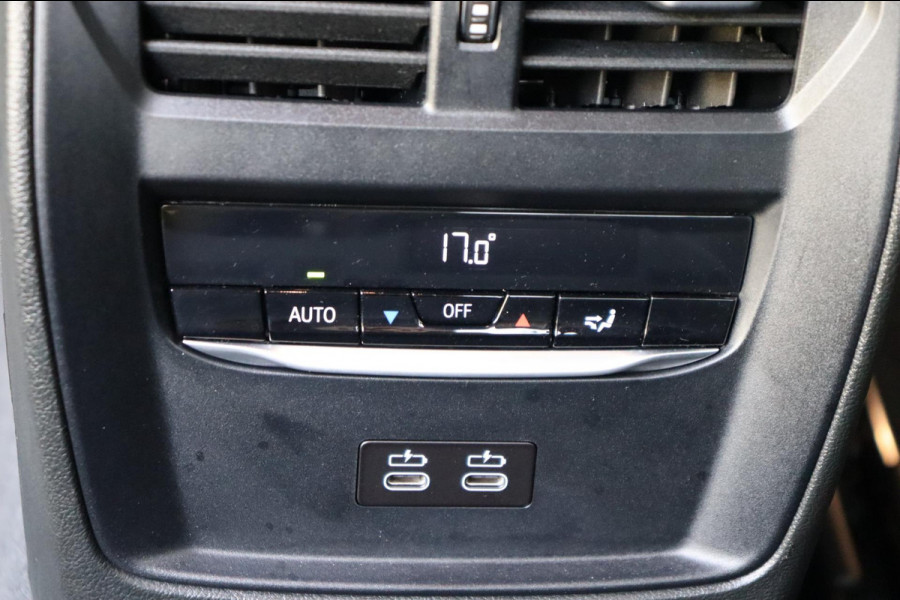 BMW 3-serie 330e M-Sport org.NL Harman Kardon 2xel.stoel+leer+mem+verw. camera