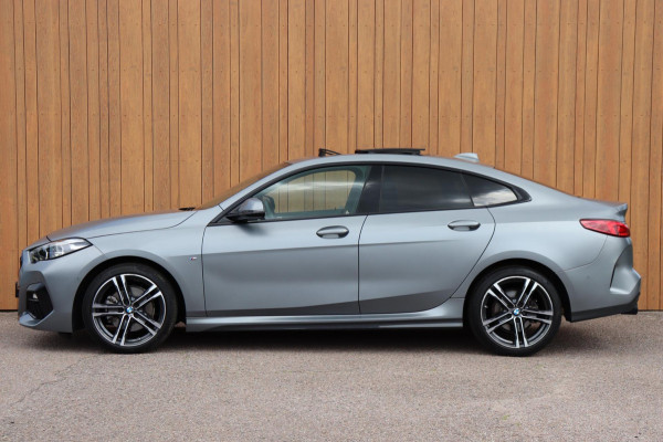 BMW 2 Serie Gran Coupé 218i Introduction Ed. M-Sport org.NL schuifdak camera's stuur+stoelverw speciale kleur