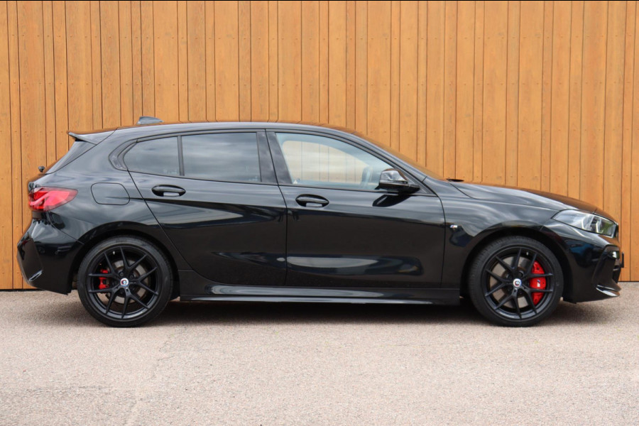 BMW 1-serie 116i Introduction Ed. M-Sport org.NL camera Performance-LM stoelverw. a.spoiler