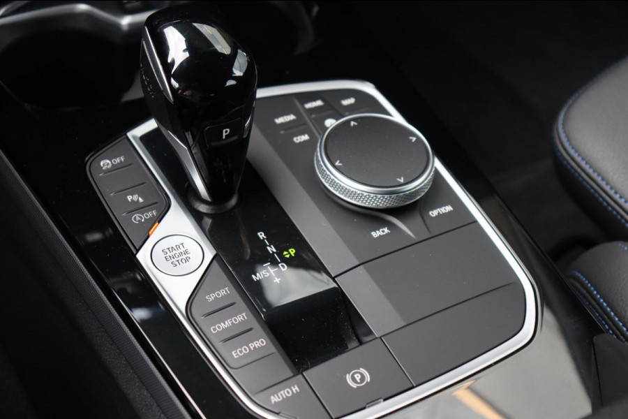 BMW 1-serie 116i Introduction Ed. M-Sport org.NL camera Performance-LM stoelverw. a.spoiler