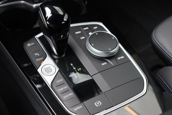 BMW 1-serie 116i Introduction Ed. M-Sport org.NL camera Performance-LM stoelverw. a.spoiler