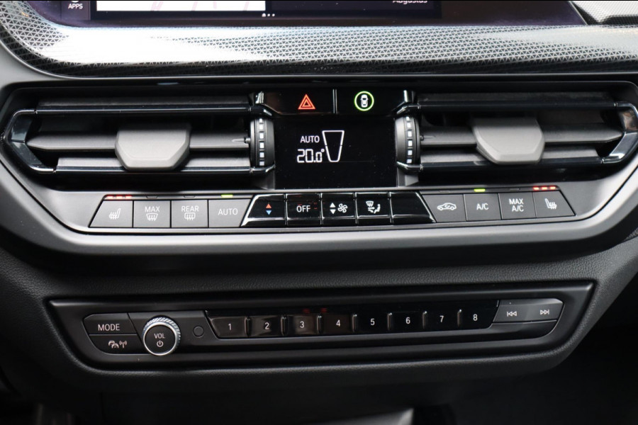 BMW 1-serie 116i Introduction Ed. M-Sport org.NL camera Performance-LM stoelverw. a.spoiler