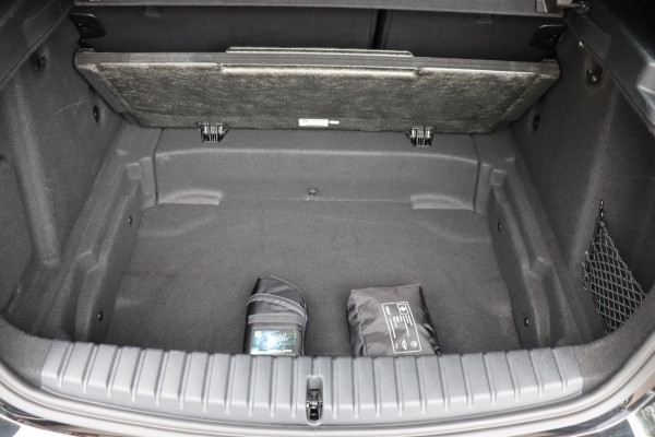 BMW 1-serie 116i Introduction Ed. M-Sport org.NL camera Performance-LM stoelverw. a.spoiler