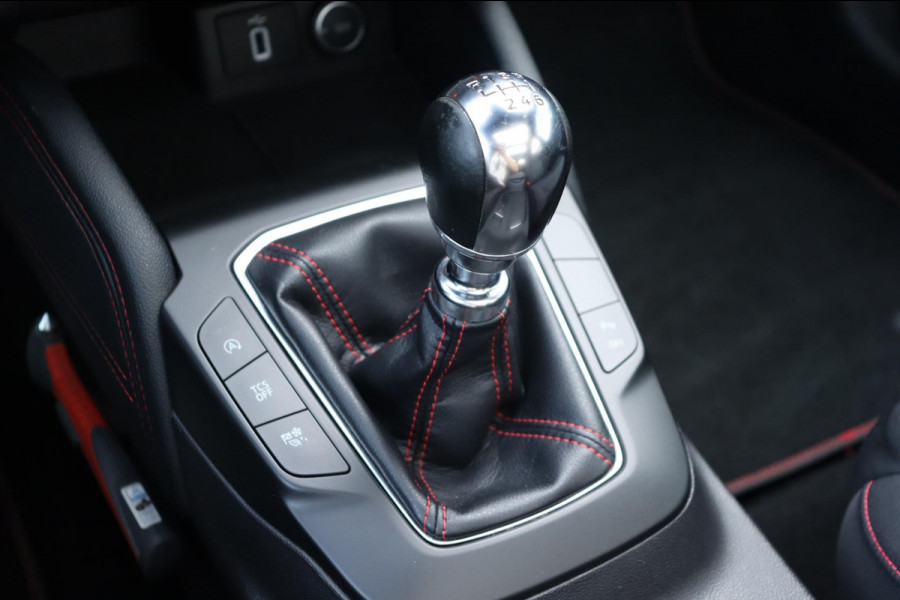 Ford Focus 1.5 EcoBoost ST Line Business 182pk org.NL schuifdak, B&O afn.trekhaak stuur/stoel/raamverw.