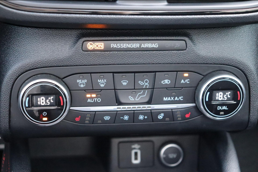 Ford Focus 1.5 EcoBoost ST Line Business 182pk org.NL schuifdak, B&O afn.trekhaak stuur/stoel/raamverw.