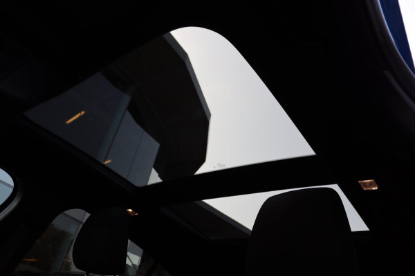 Ford Focus 1.5 EcoBoost ST Line Business 182pk org.NL schuifdak, B&O afn.trekhaak stuur/stoel/raamverw.