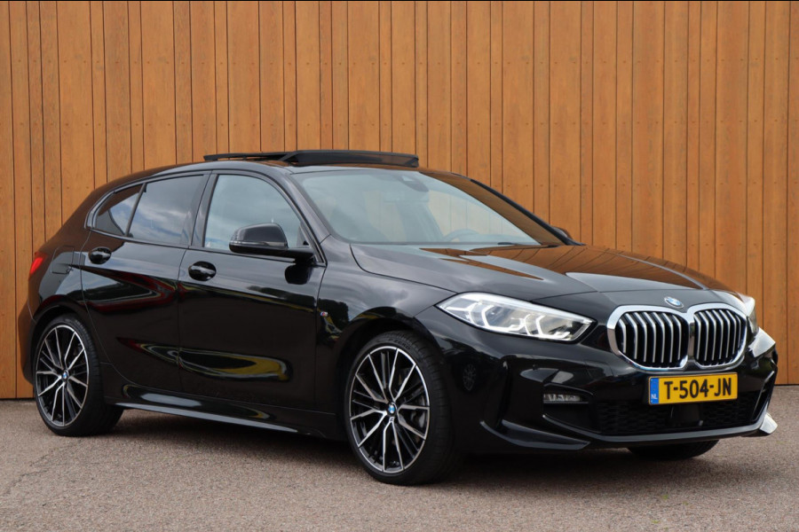 BMW 1-serie 120i M-Sport org.NL Head-up schuifdak camera leer+memory