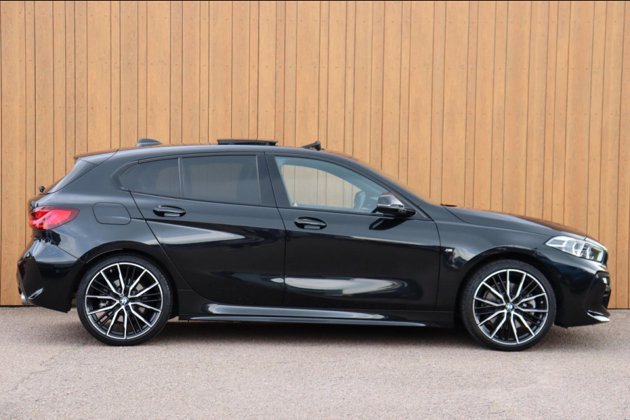 BMW 1-serie 120i M-Sport org.NL Head-up schuifdak camera leer+memory