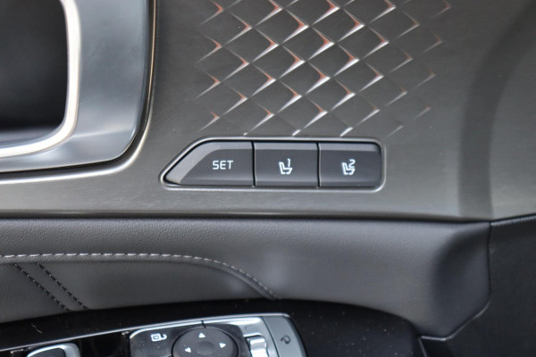 Kia Sorento 1.6 T-GDI Hybrid 2WD ExecutiveLine 7persoons org.NL rondom camera's head-up Bose leer+mem+vw schuifdak