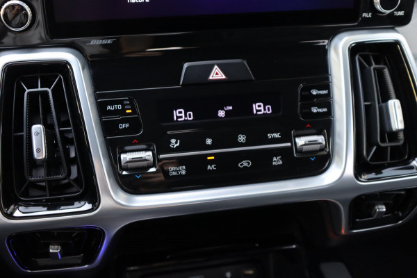 Kia Sorento 1.6 T-GDI Hybrid 2WD ExecutiveLine 7persoons org.NL rondom camera's head-up Bose leer+mem+vw schuifdak