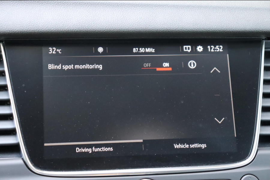 Opel Grandland X 1.2 Turbo Innovation org.NL el.klep comfortstoelen+vw camera