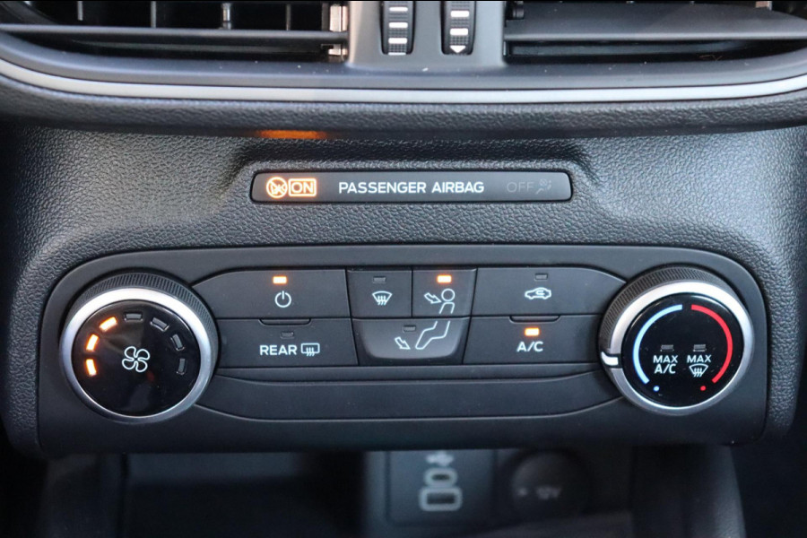 Ford FOCUS Wagon 1.0 EcoBoost Hybrid Connected org.NL el.trekhaak navi comfort-stoelen