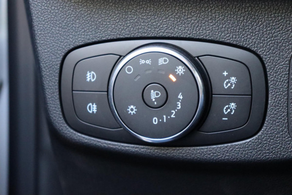 Ford FOCUS Wagon 1.0 EcoBoost Hybrid Connected org.NL el.trekhaak navi comfort-stoelen