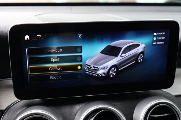 Mercedes-Benz GLC Coupé 300e 4MATIC Business Solution AMG org.NL Burmester standkachel el.dak camera's el.trekhaak VOL