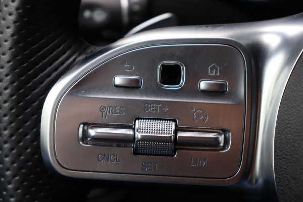 Mercedes-Benz GLC Coupé 300e 4MATIC Business Solution AMG org.NL Burmester standkachel el.dak camera's el.trekhaak VOL