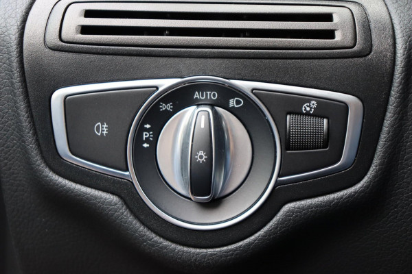 Mercedes-Benz GLC Coupé 300e 4MATIC Business Solution AMG org.NL Burmester standkachel el.dak camera's el.trekhaak VOL